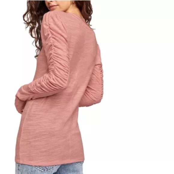 We The Free/Free People Natasha Ruched Sleeve Slub Knit Top in Dusty Rose Sz Lg - Picture 1 of 12